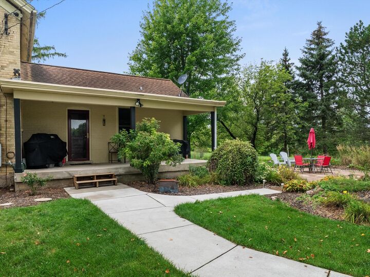 Property Photo: W4072 County Road C - WI 53073