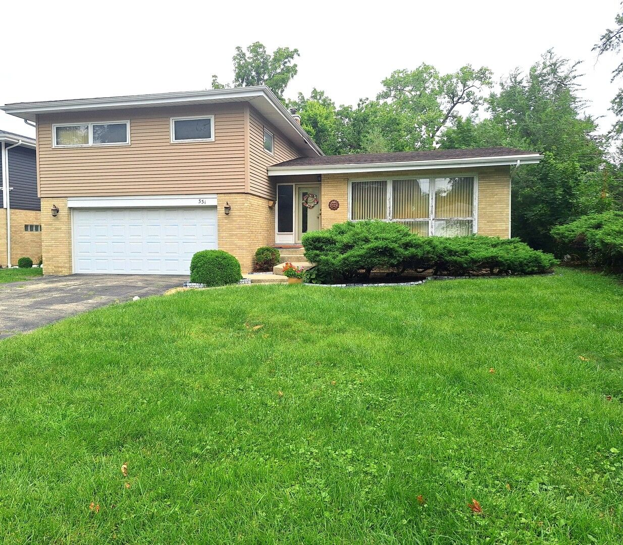 Property Photo:  331 Orchard Street  IL 60162 