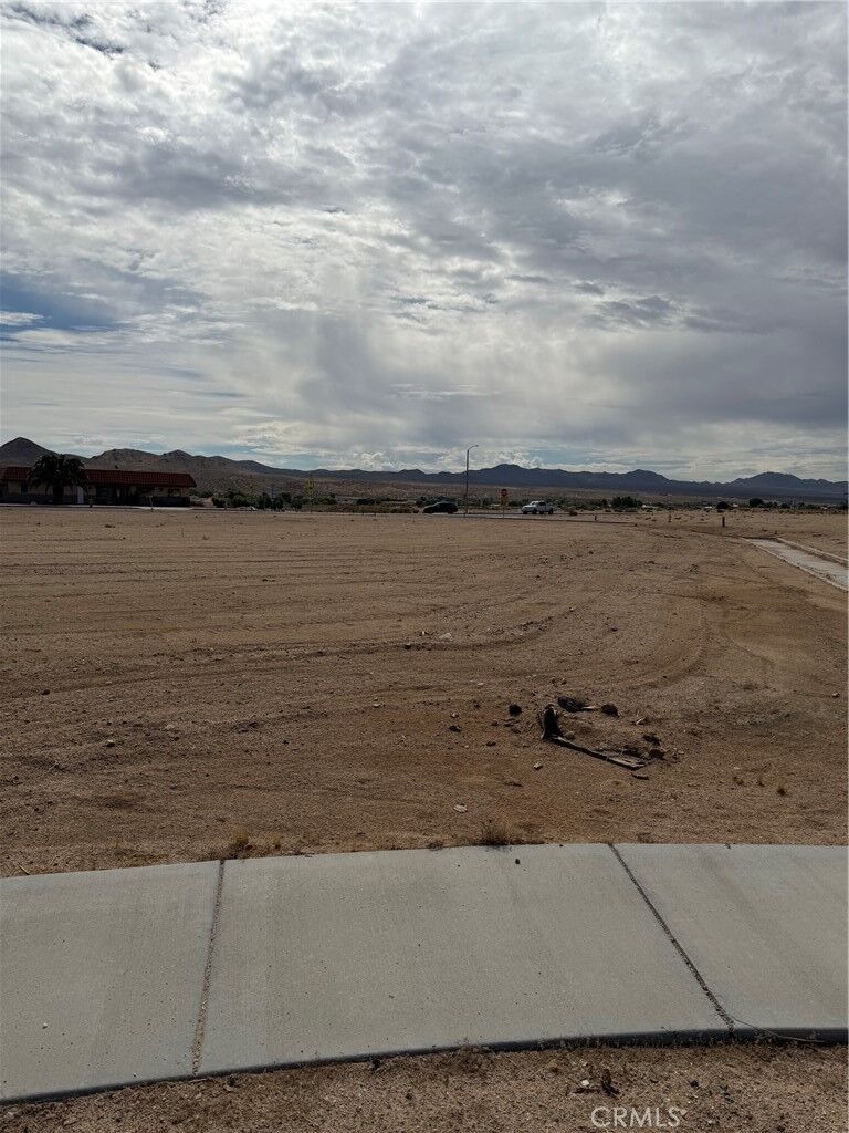 Property Photo:  6 Autumn  CA 92342 