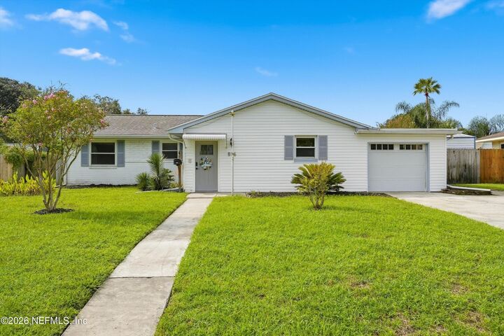 Property Photo:  816 16th Avenue N  FL 32250 