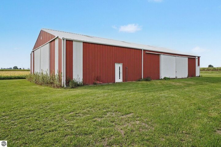 Property Photo:  4104 E Tyler Road  MI 48615 