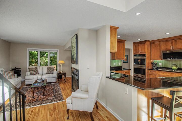 Property Photo:  1182 Saint Clair Avenue  MN 55105 