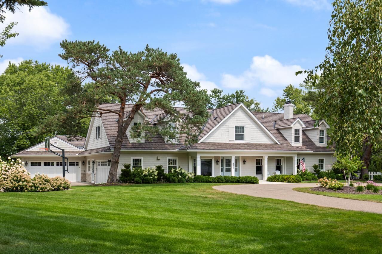 Property Photo: 415 Highcroft Road MN 55391