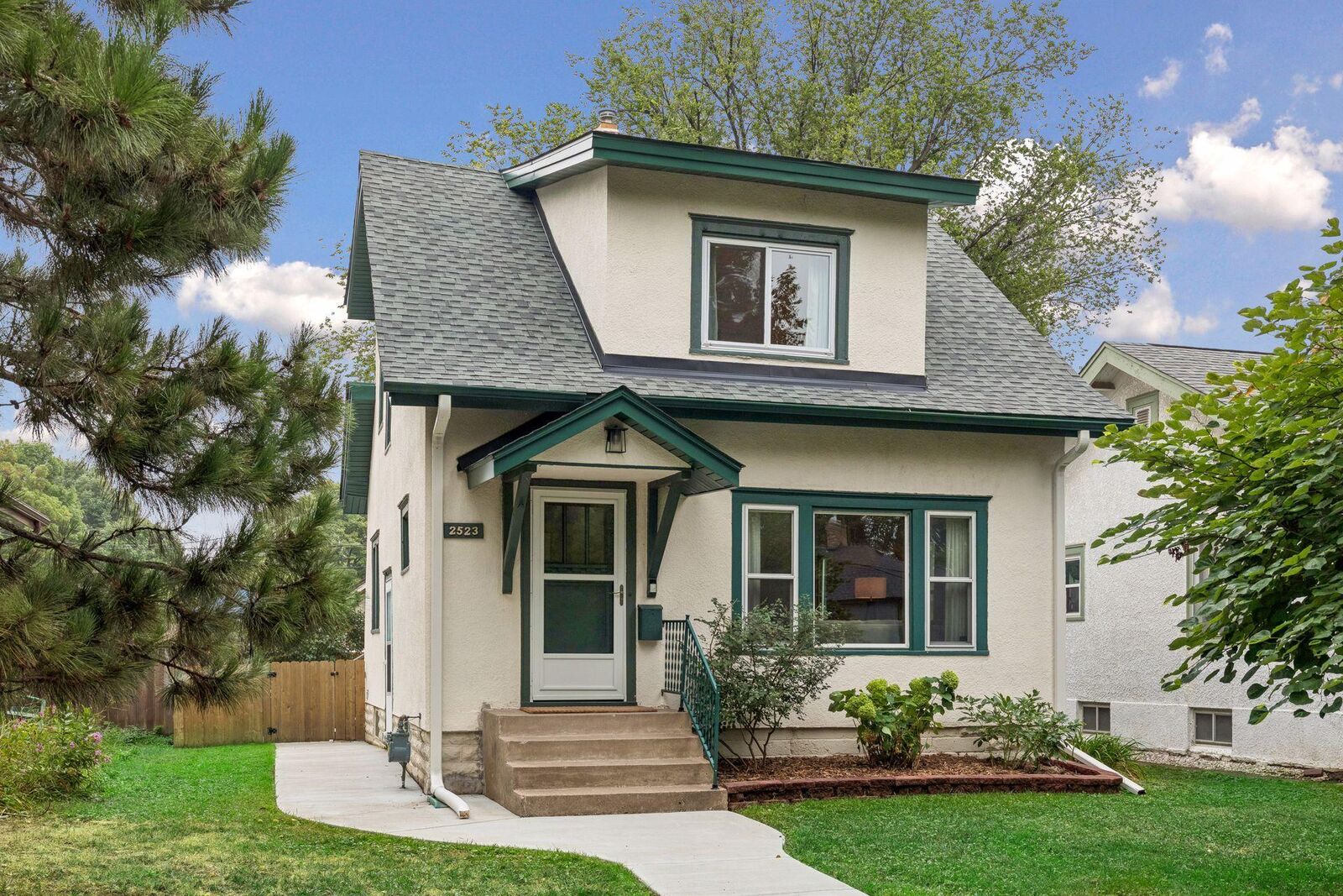Property Photo: 2523 Arthur Street NE MN 55418
