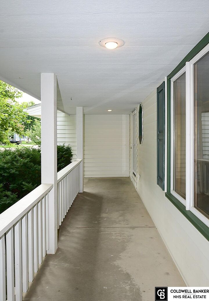 Property Photo: 4204 S 148th Street NE 68137