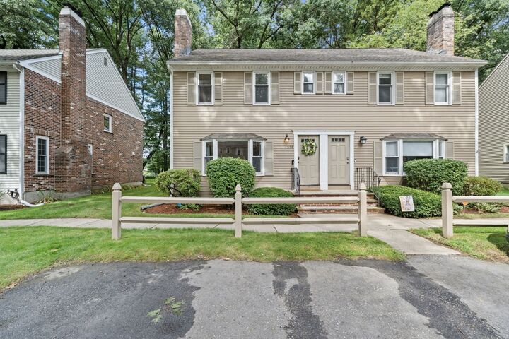 Property Photo:  278 Wellman Ave 278  MA 01863 