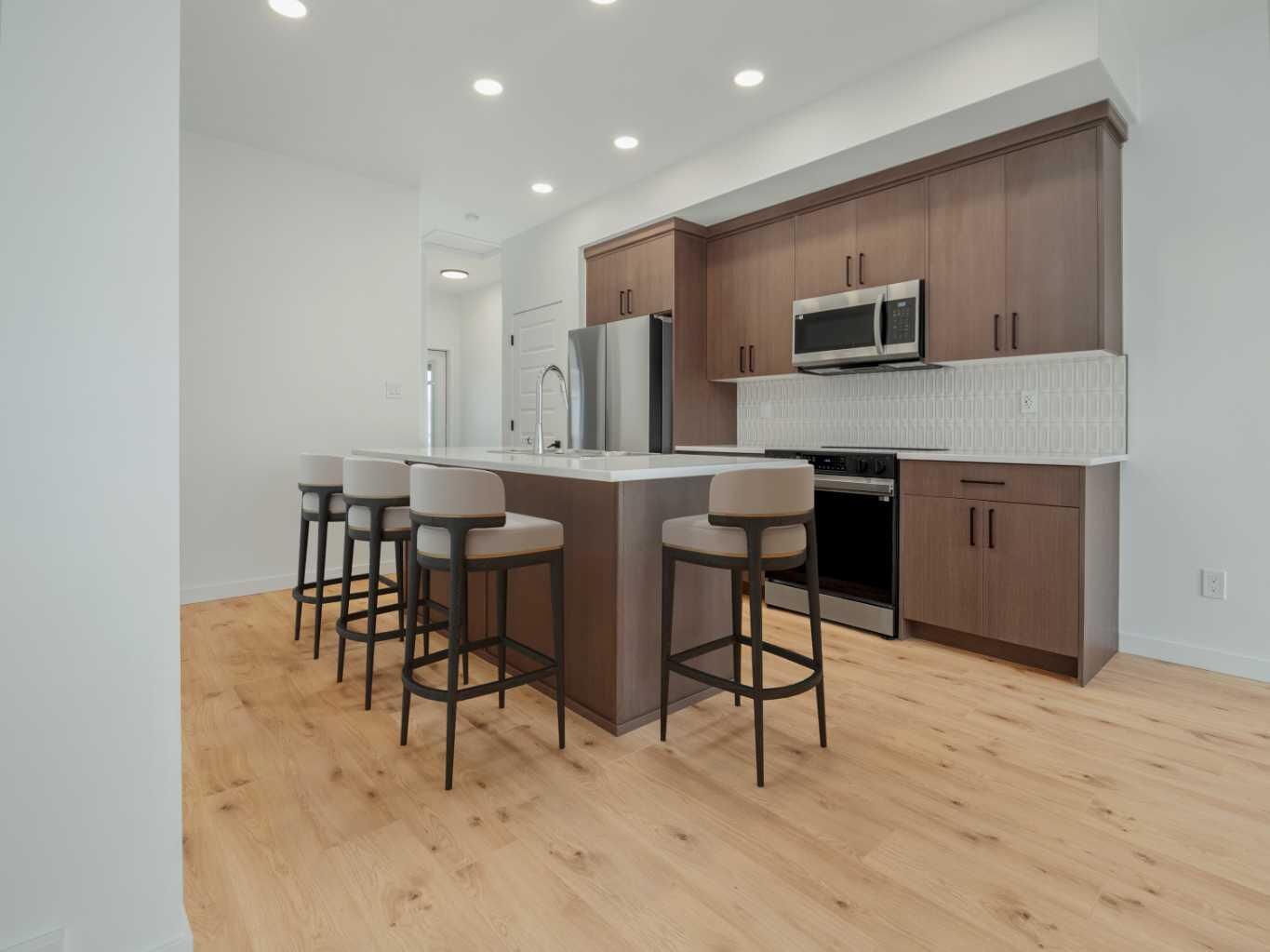 Property Photo:  3018 47 Street S  AB T1K 8L5 
