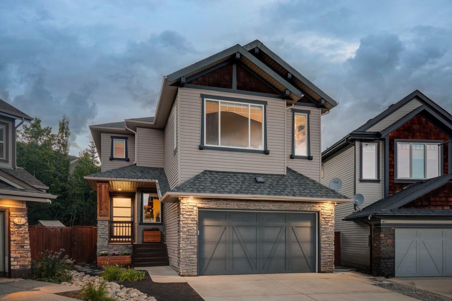 Property Photo:  213 Cortina Bay SW  AB T3H 0L7 