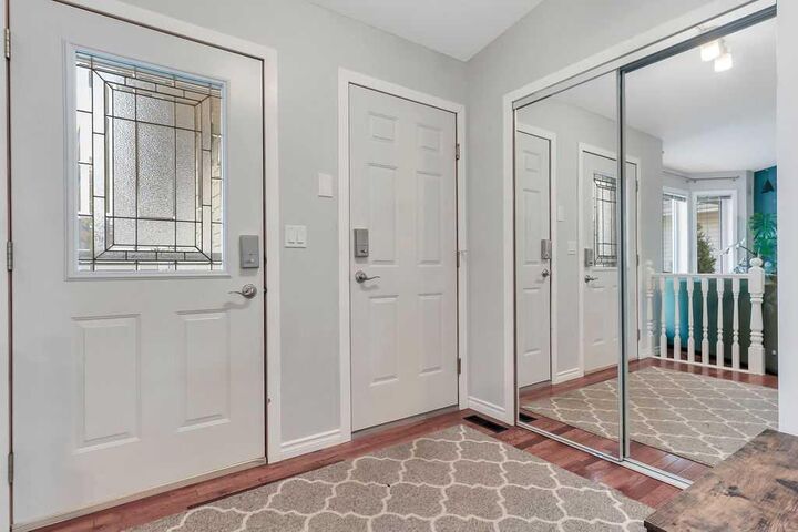 Property Photo:  110 Lord Close  AB T4R 2R9 
