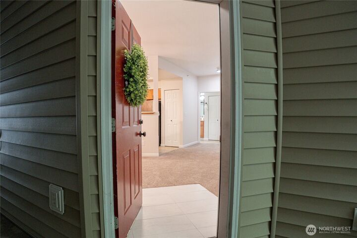 Property Photo: 15300 112th Avenue NE B108 WA 98011
