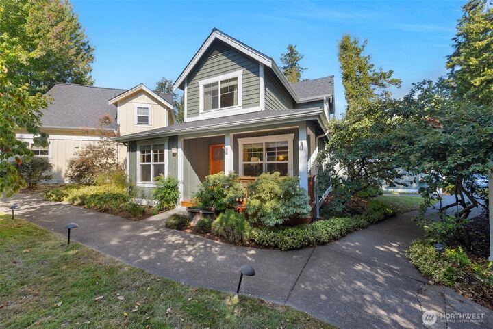 Property Photo:  15741  Dayton Avenue N #11  WA 98133 