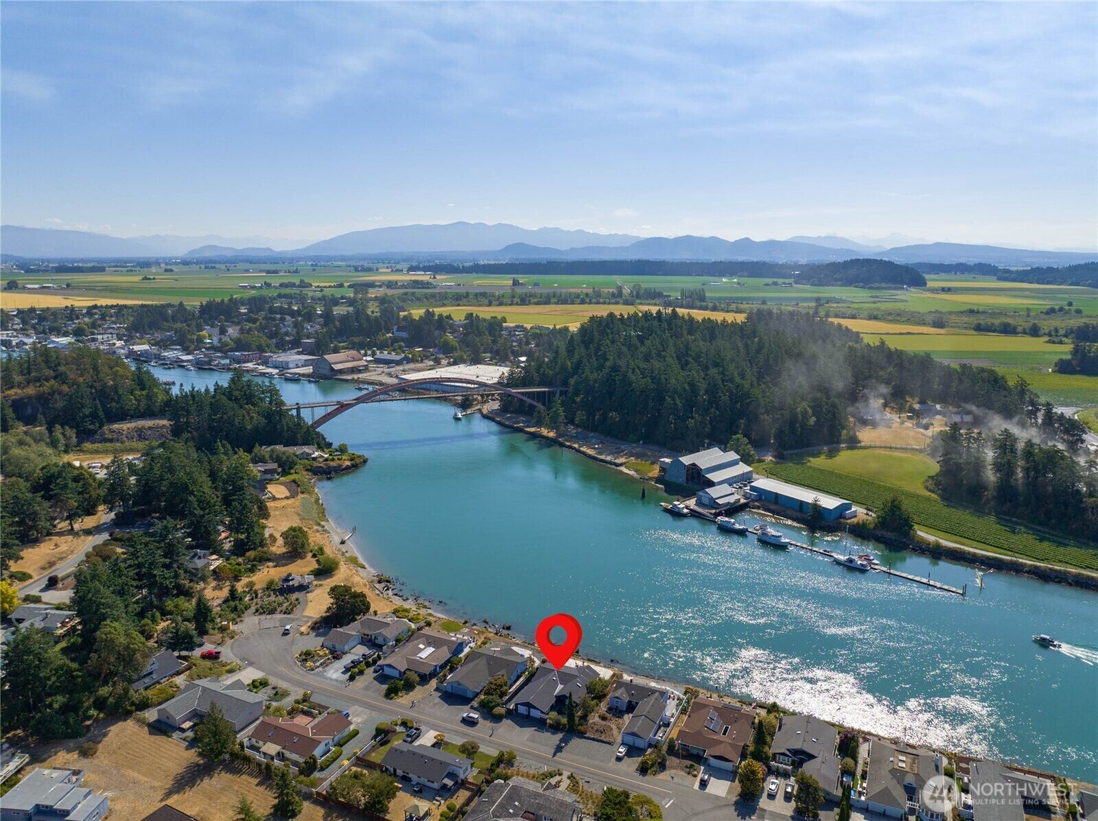 Property Photo: 104 Chinook Place WA 98257