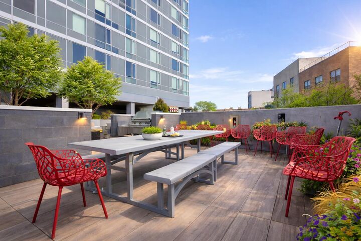 Property Photo:  1524 Sheepshead Bay Road 9H  NY 11235 