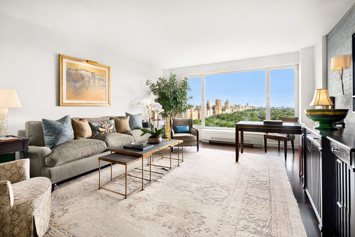 Property Photo:  200 Central Park S 25B  NY 10019 