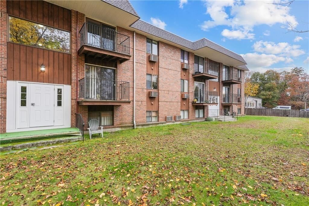 Property Photo:  117 John Street 14  RI 02865 