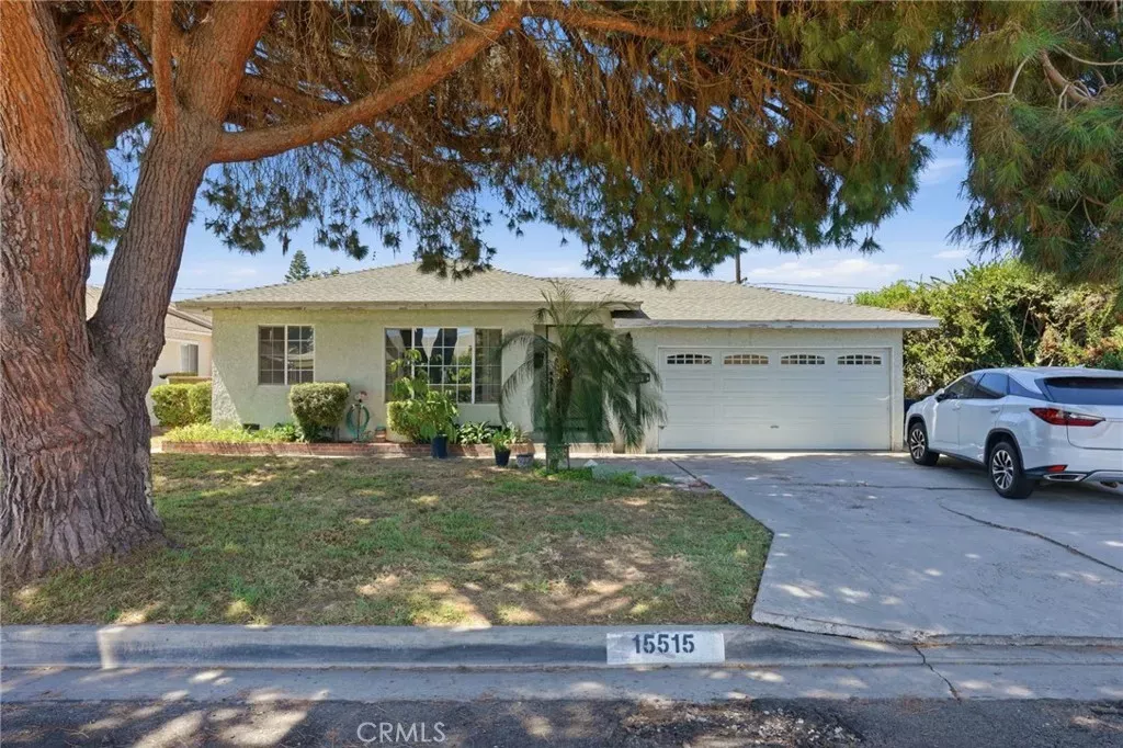 Property Photo:  15515 Harvest  CA 90650 