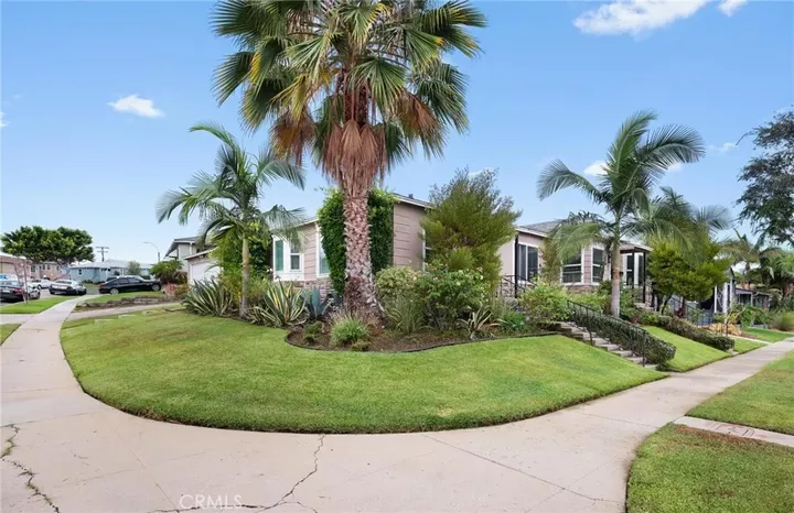 Property Photo:  2300 W Century Boulevard  CA 90303 