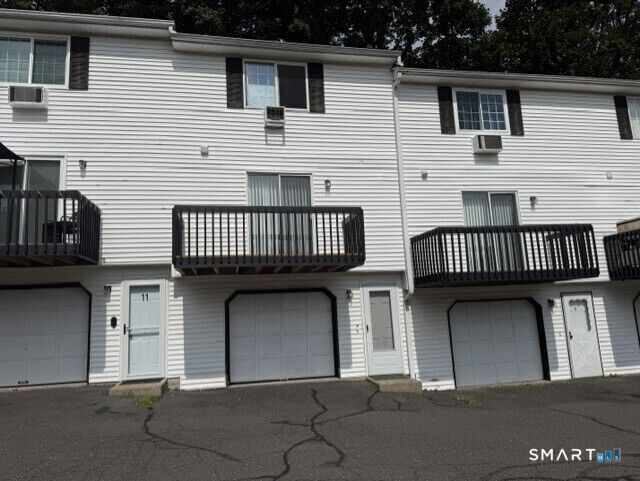 Property Photo:  85 Aetna Street 10  CT 06770 
