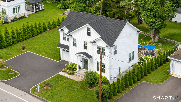 Property Photo:  2960 E Main Street  CT 06610 