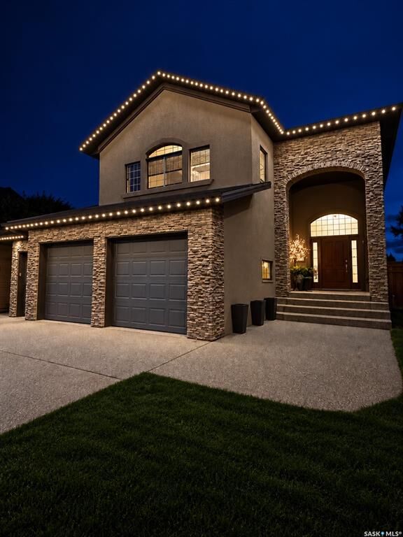 Property Photo:  700 Balmoral Bay  SK S9H 5M9 