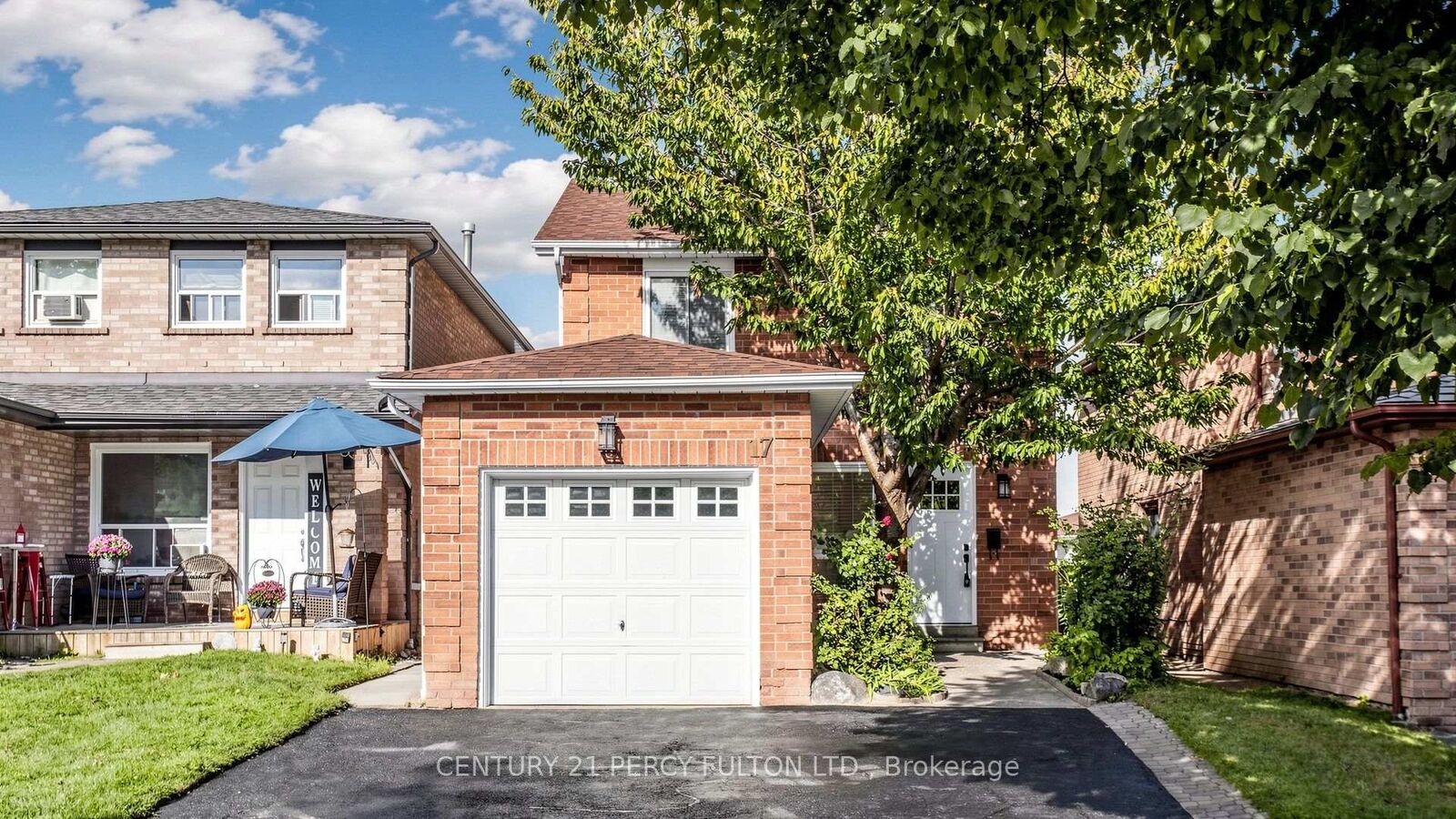 Property Photo: 17 Harley Drive ON L1S 5X3