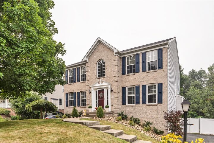 Property Photo:  254 Gary Dr  PA 15143 