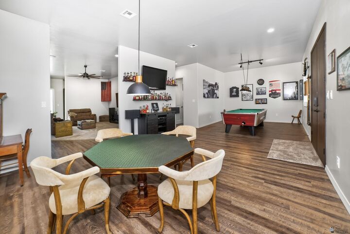 Property Photo: 5926 E 38 St AZ 85365