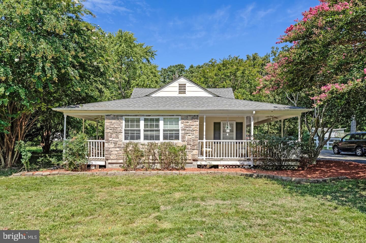 Property Photo:  12504 Popes Head Road  VA 20124 