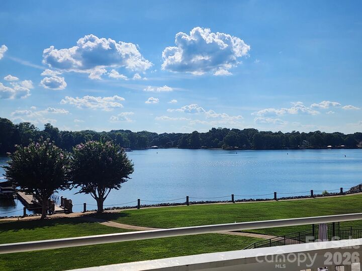 Property Photo:  1332 Torrence Circle  NC 28036 