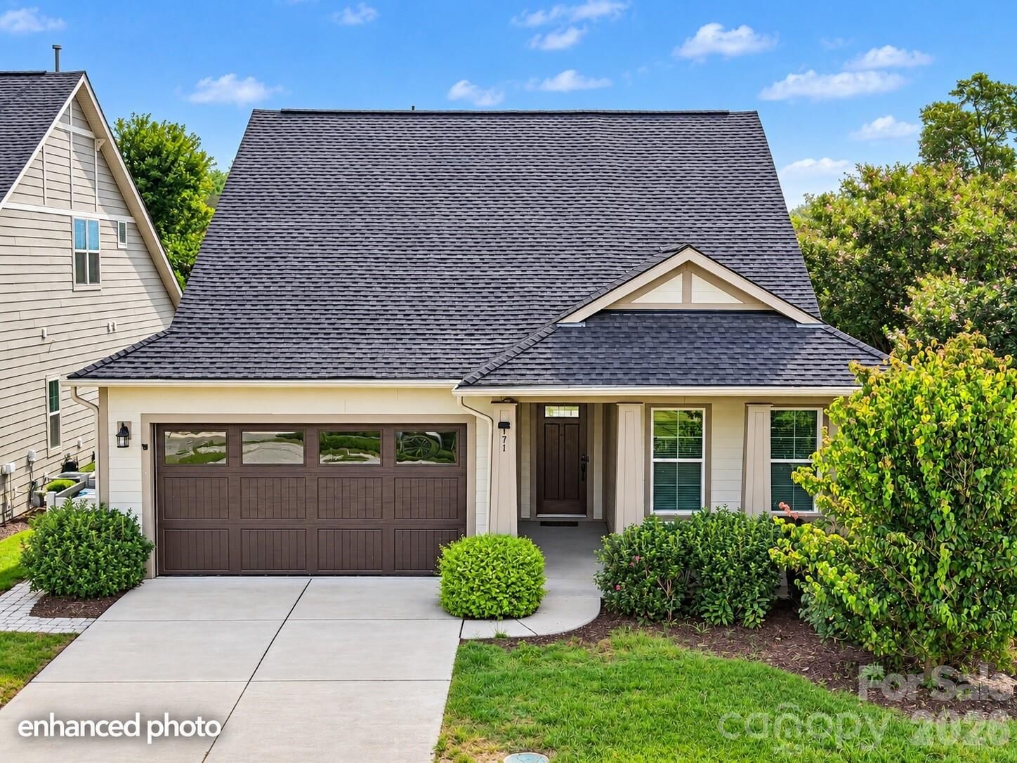 Property Photo:  171 Chimney Rock Court  NC 28037 