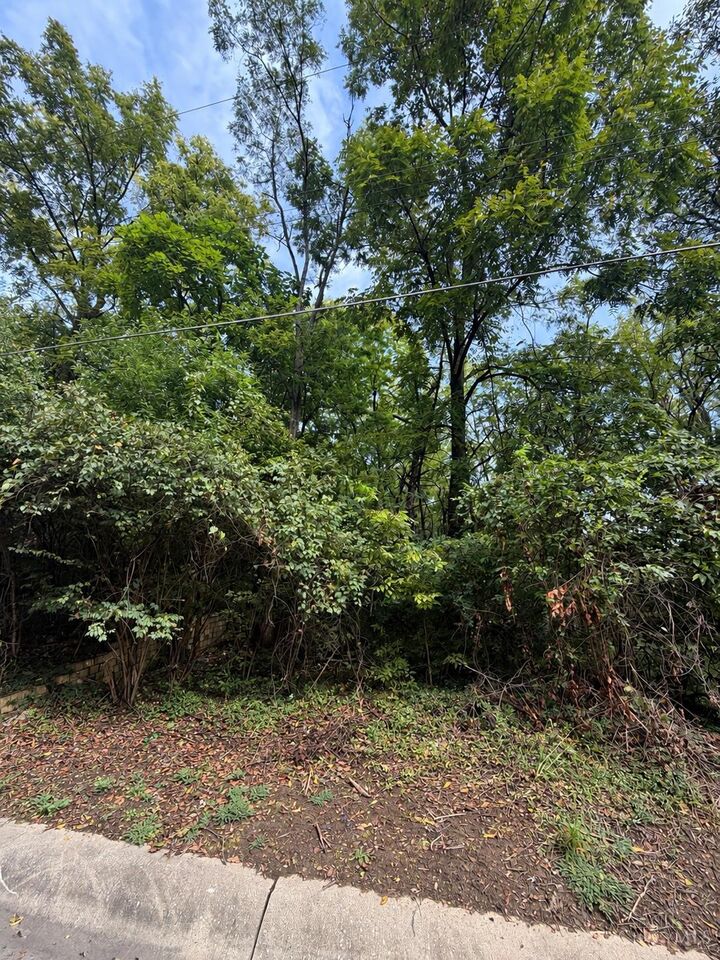 Property Photo:  1642 Sutter Avenue  OH 45225 