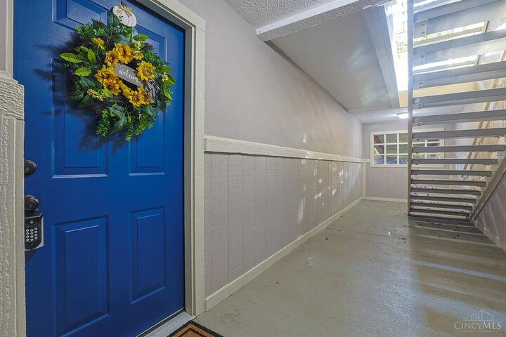 Property Photo: 9901 Regatta Drive OH 45252