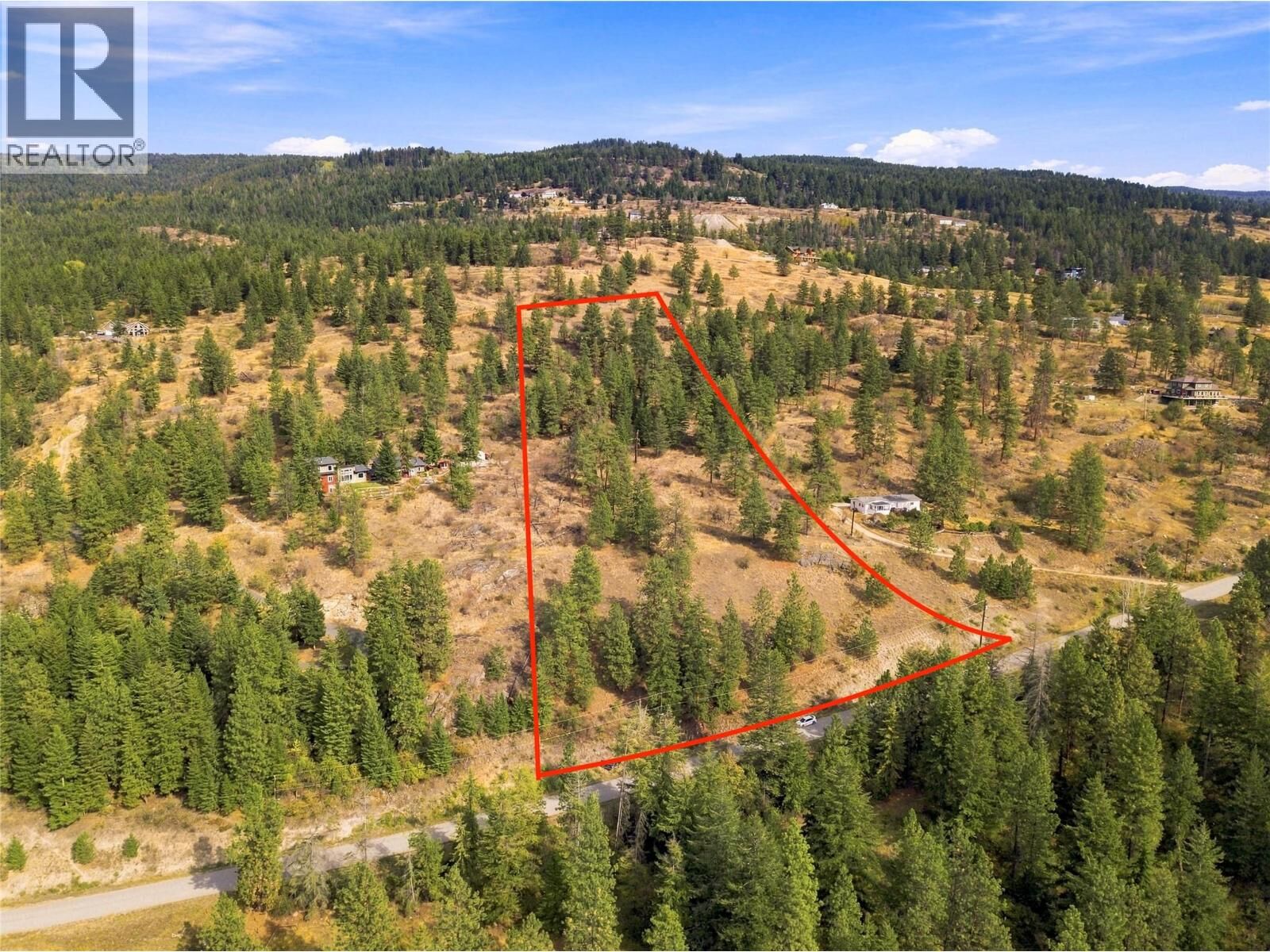 Property Photo: 5601 Twin Creek Place BC V1X 7V7