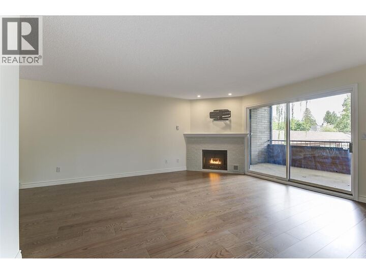 Photo de la propriété: 983 Bernard Avenue 206 BC V1Y 6P7
