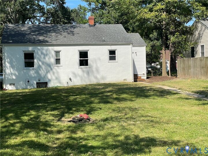 Property Photo: 2807 Dellrose Avenue VA 23228