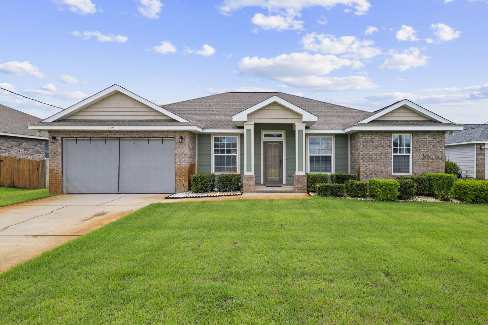 Property Photo:  4319 Pats Court  FL 32563 