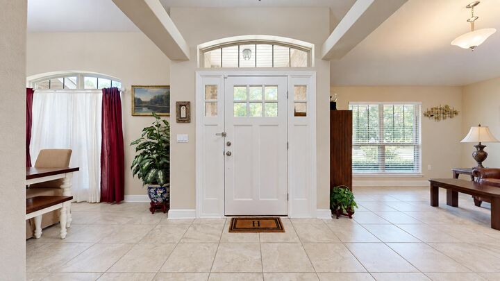 Property Photo: 2636 Citrus Drive FL 32566