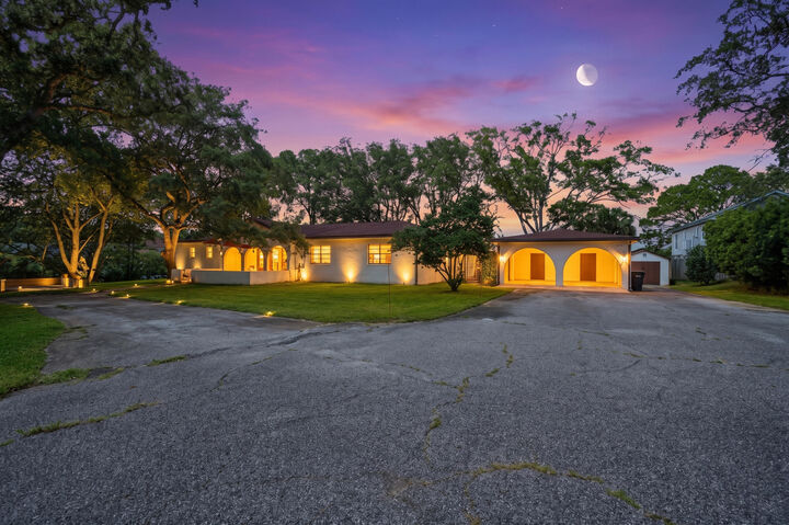 Property Photo:  153 NW Beal Parkway  FL 32548 