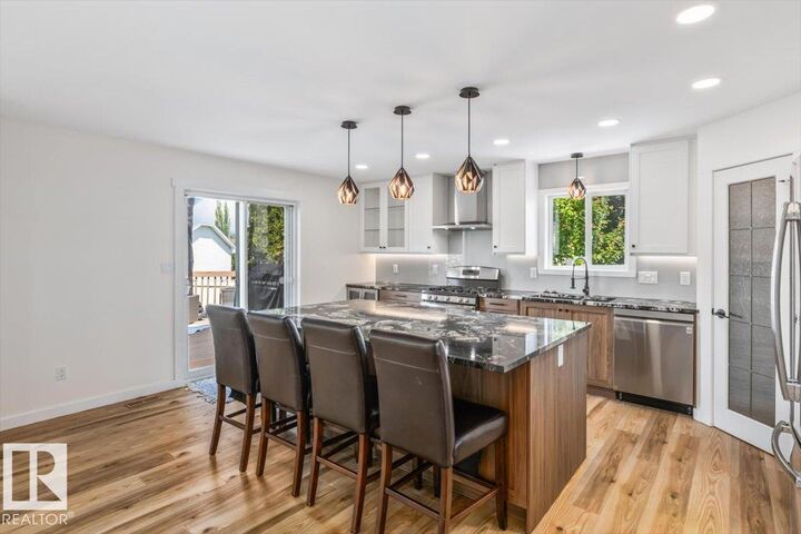 Property Photo:  661 Bevington Place NW  AB T5T 6G6 