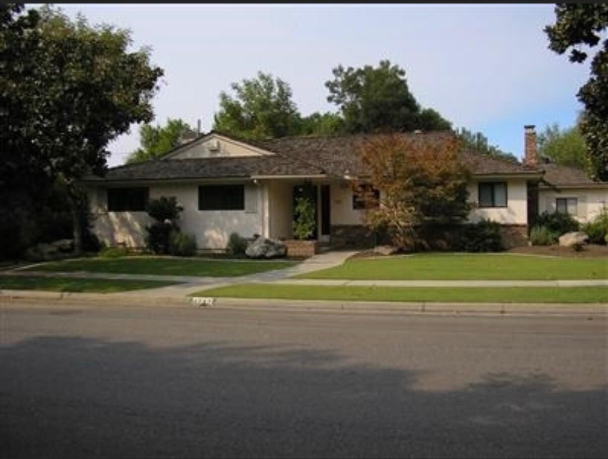 Property Photo:  4767 N Sharon Avenue  CA 93726 