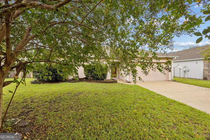 Property Photo:  225 Pine Bluff Drive  GA 31548 