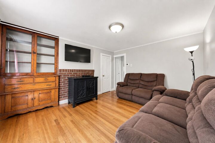 Property Photo:  495.5 Monmouth St  NJ 07302 