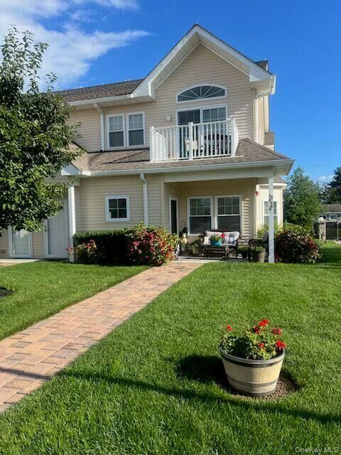Property Photo:  301 Anchor Court  NY 11726 