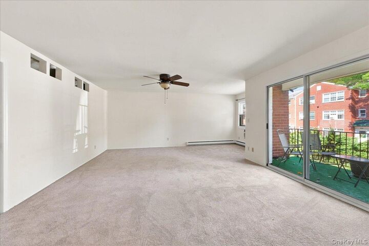 Property Photo: 51 Fieldstone Dr 79 NY 10530