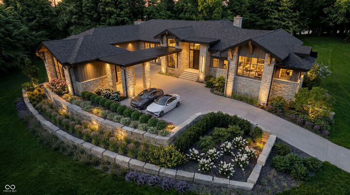 Property Photo:  1637 Chatham Ridge Court  IN 46074 