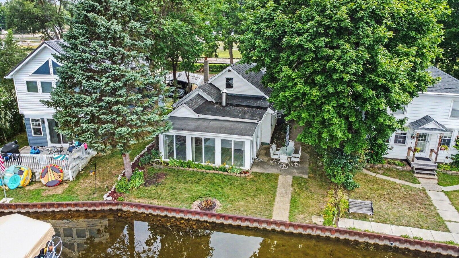 Property Photo:  231 N Lakeside Drive  MI 49254 