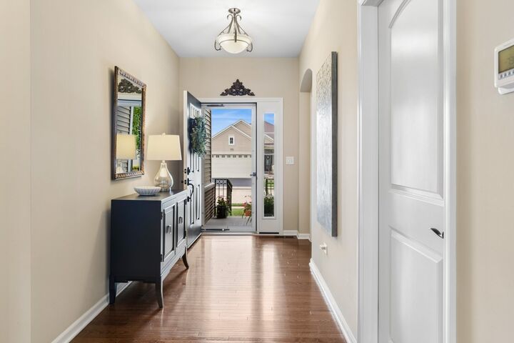Property Photo:  4040 Chesapeake Lane  IL 60564 