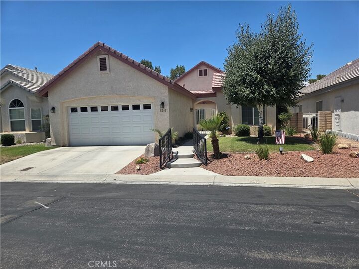Property Photo: 11262 Country Club CA 92308