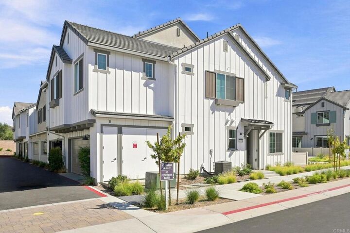 Property Photo: 32416 Brunello CA 92591