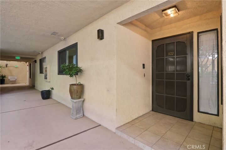 Property Photo:  4835 E Anaheim 102  CA 90804 